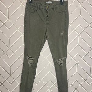 refuge Olive Distressed Skinny Jeans size 6